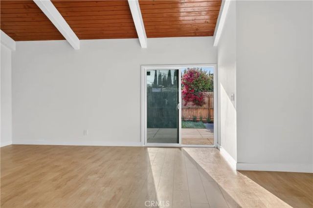 20164 Archwood, Winnetka, CA 91306