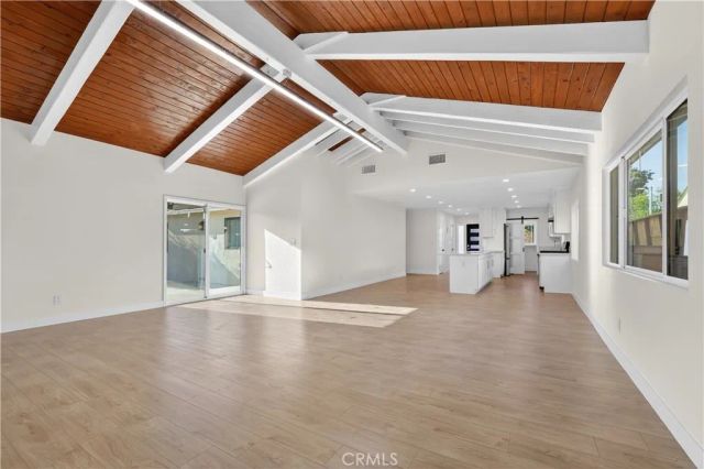 20164 Archwood, Winnetka, CA 91306