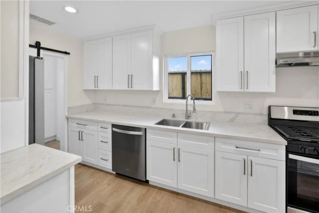 20164 Archwood, Winnetka, CA 91306