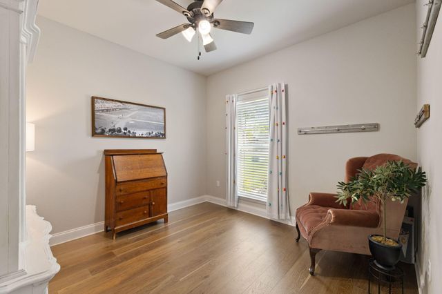 26 E Yellowstone, Hattiesburg, MS 39402