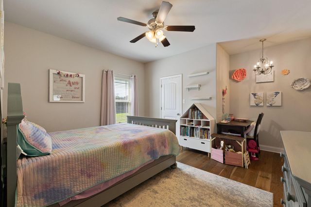 26 E Yellowstone, Hattiesburg, MS 39402