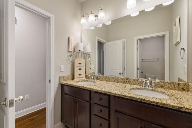 26 E Yellowstone, Hattiesburg, MS 39402
