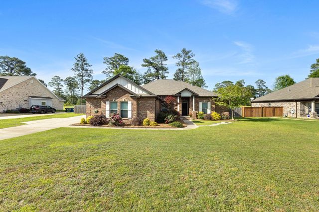 26 E Yellowstone, Hattiesburg, MS 39402