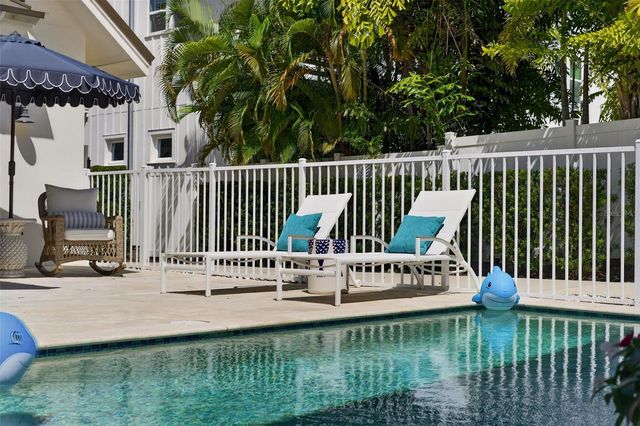 515 S OSPREY AVENUE, Sarasota, FL 34236