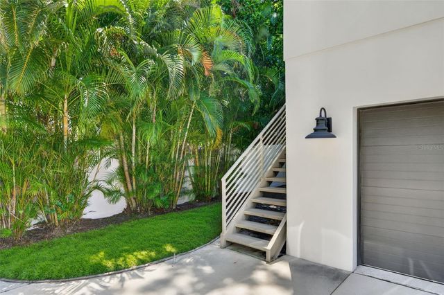515 S OSPREY AVENUE, Sarasota, FL 34236