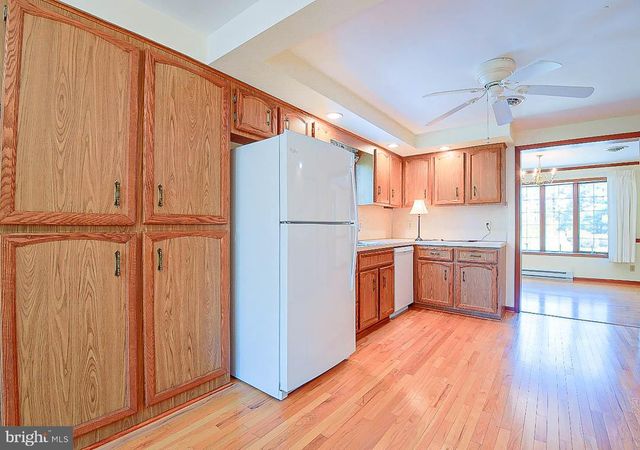 15601 WILDROSE CT, New Windsor, MD 21776