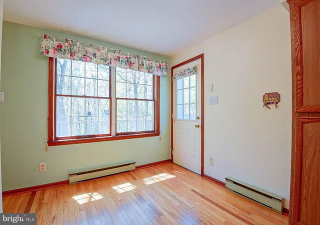 15601 WILDROSE CT, New Windsor, MD 21776