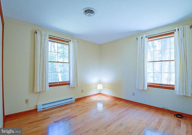 15601 WILDROSE CT, New Windsor, MD 21776