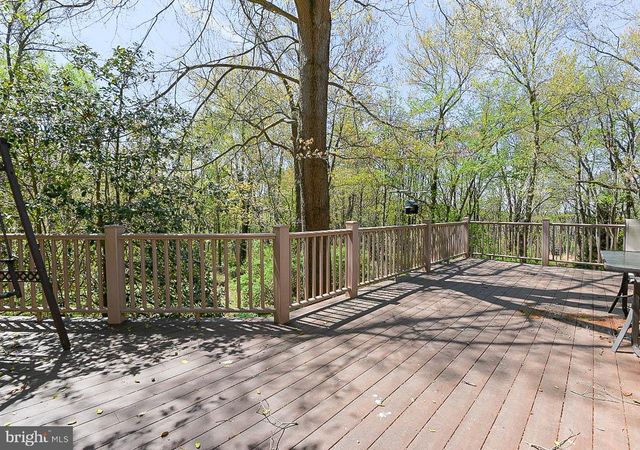 15601 WILDROSE CT, New Windsor, MD 21776