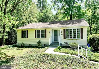 15601 WILDROSE CT, New Windsor, MD 21776