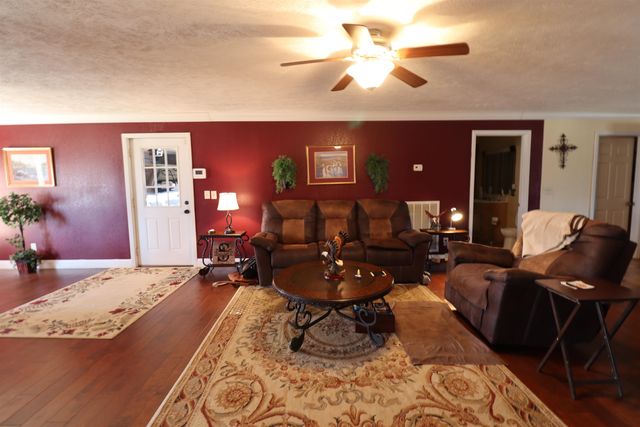 610 BETHEL PURDY RD, Bethel Springs, TN 38315