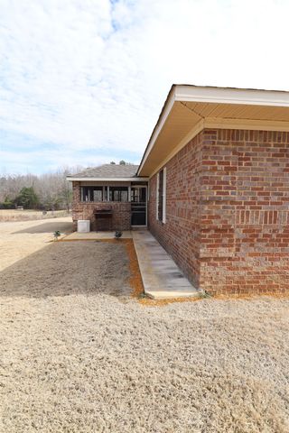 610 BETHEL PURDY RD, Bethel Springs, TN 38315