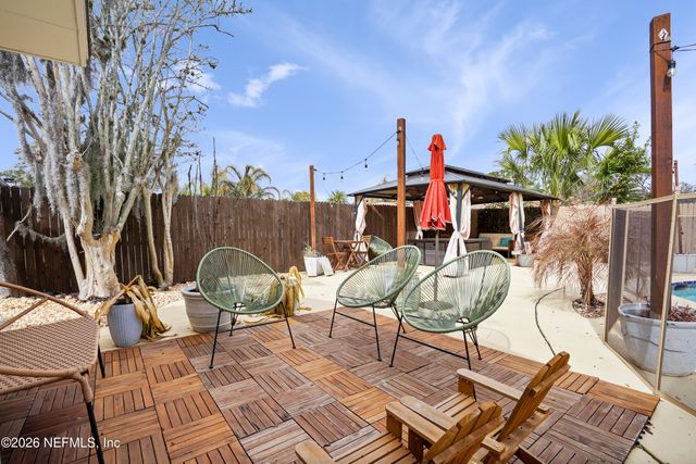 6717 LENCZYK Drive, Jacksonville, FL 32277