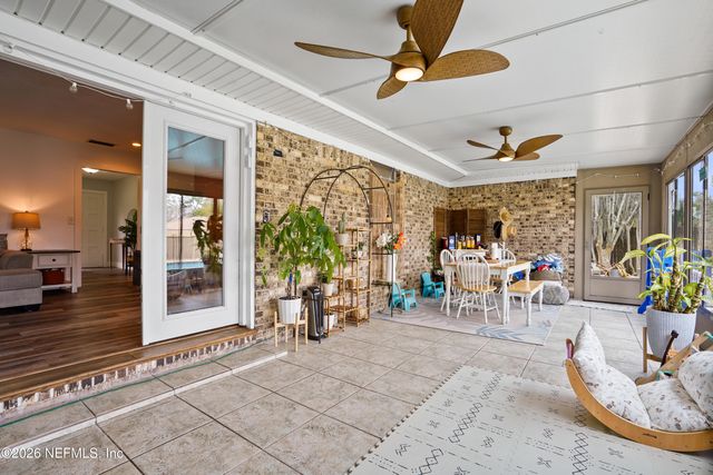 6717 LENCZYK Drive, Jacksonville, FL 32277