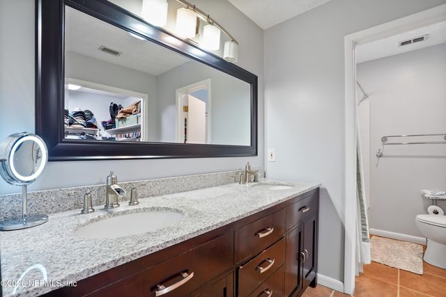 6717 LENCZYK Drive, Jacksonville, FL 32277