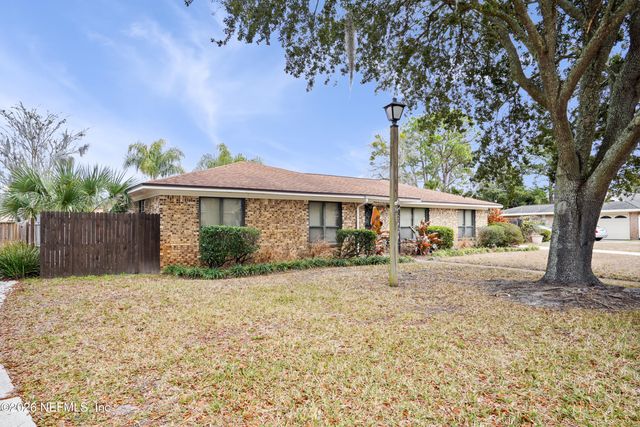 6717 LENCZYK Drive, Jacksonville, FL 32277