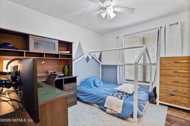 6717 LENCZYK Drive, Jacksonville, FL 32277