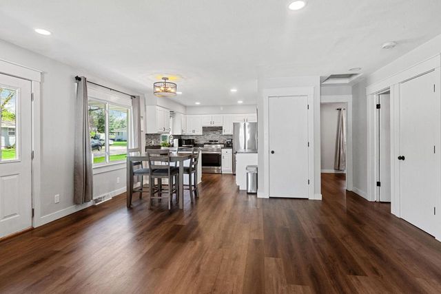 30215 Sumac DRIVE, Burlington, WI 53105