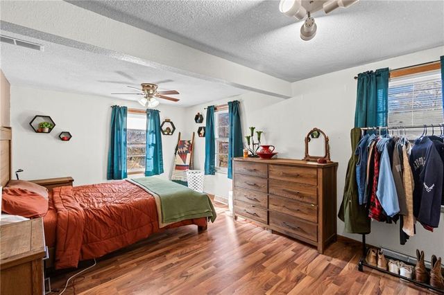 1406 Shawnee Street, Leavenworth, KS 66048