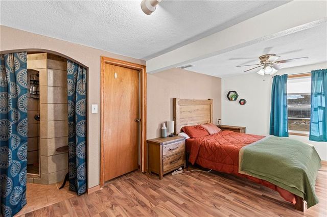 1406 Shawnee Street, Leavenworth, KS 66048