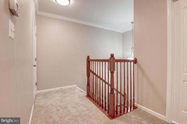 19293 HARLOW SQ, Leesburg, VA 20176