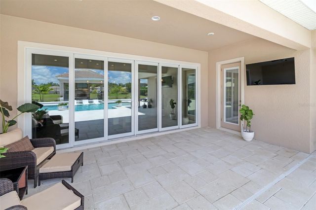 1843 CATTLE BARON COURT, Lithia, FL 33547