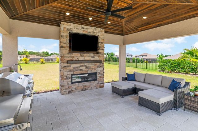 1843 CATTLE BARON COURT, Lithia, FL 33547