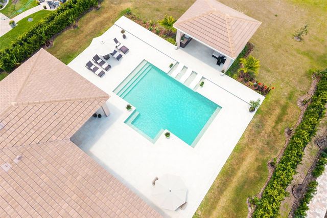 1843 CATTLE BARON COURT, Lithia, FL 33547