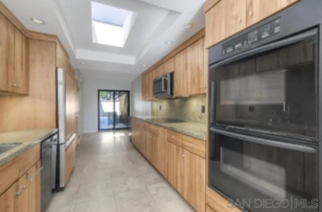 2239 Del Mar Scenic Parkway, Del Mar, CA 92014