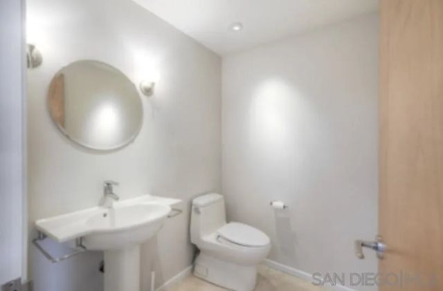 2239 Del Mar Scenic Parkway, Del Mar, CA 92014