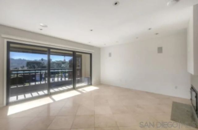 2239 Del Mar Scenic Parkway, Del Mar, CA 92014
