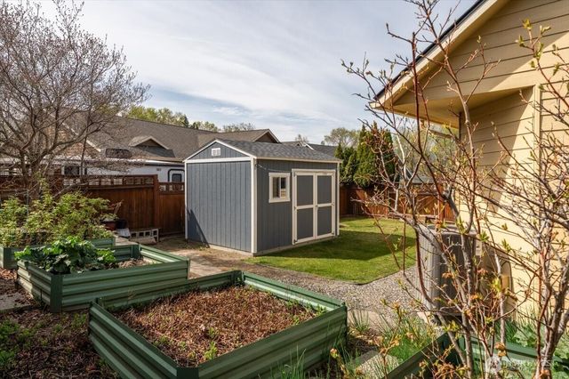 443 Dorado Court, East Wenatchee, WA 98802