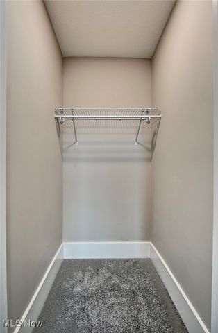 338 Luck Ave, Zanesville, OH 43701