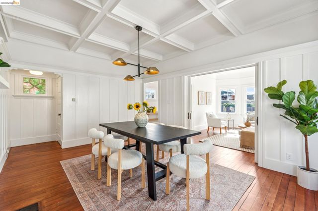 836 E 19th St, Oakland, CA 94606