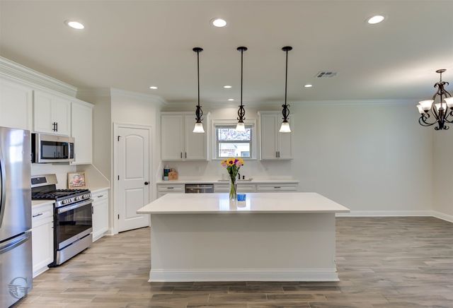 31 Crowder Drive, Benton, LA 71006