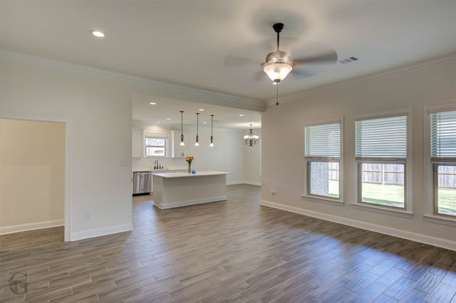 31 Crowder Drive, Benton, LA 71006