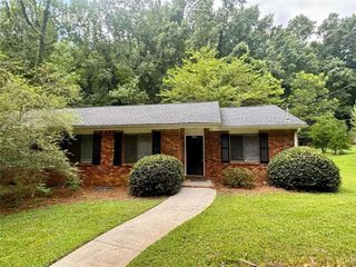 358 NW Bradley Woods NW Court B, Lilburn, GA 30047