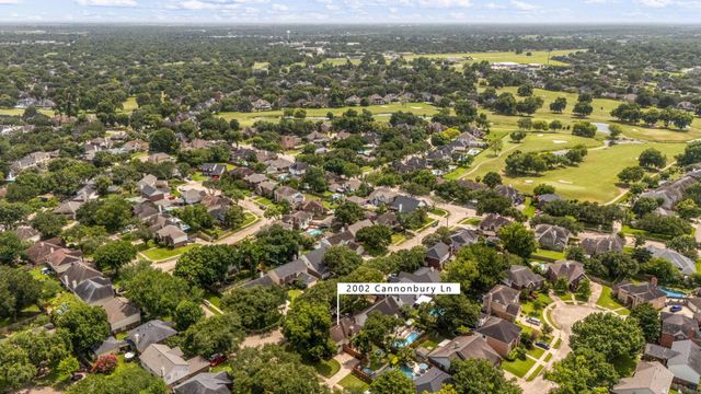 2002 Cannonbury Lane, Richmond, TX 77406