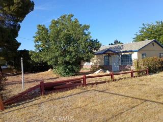 9327 9th, Hesperia, CA 92345