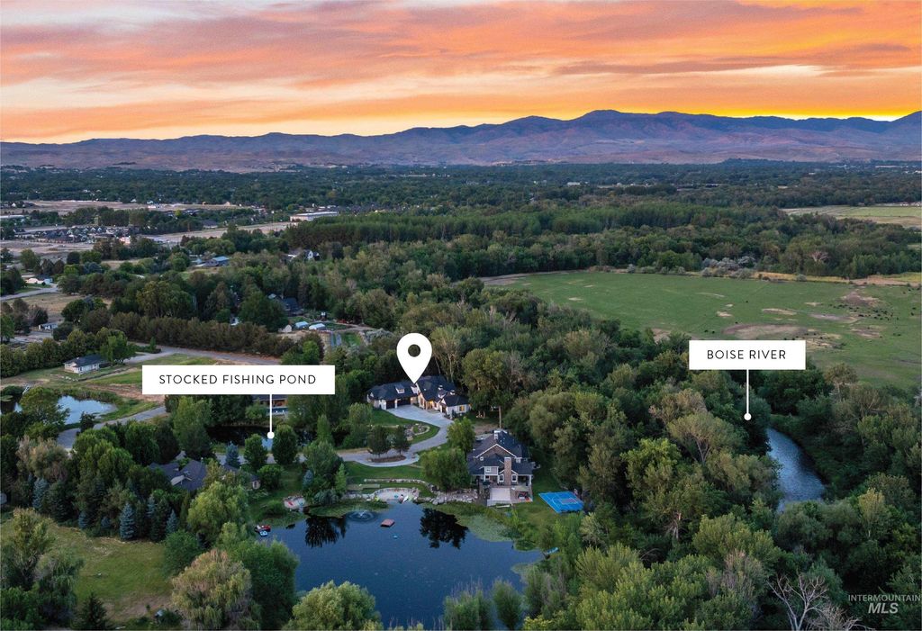 228 S Alder Lane, Eagle, ID 83616 photo 2