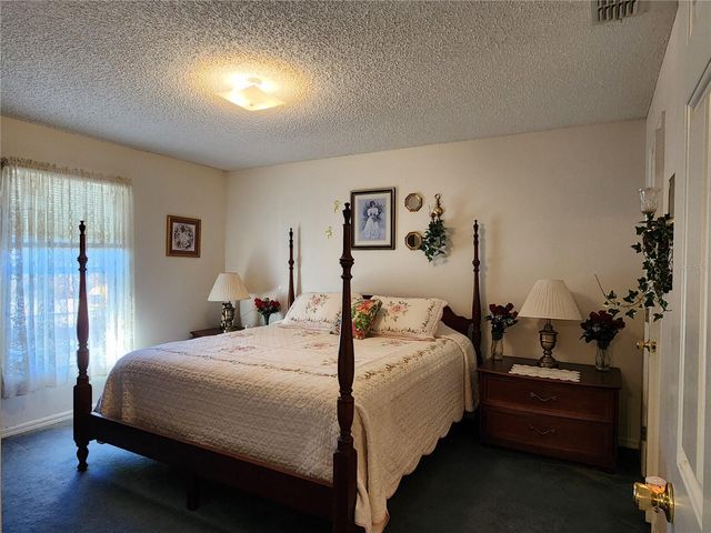 20054 US HIGHWAY 301, Dade City, FL 33523