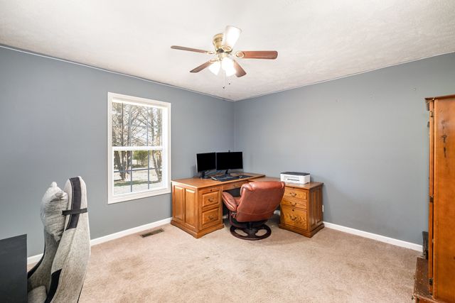 2916 Riley Creek Rd, Normandy, TN 37360