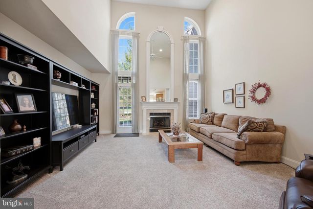 395 HOBSON PL, Blue Bell, PA 19422