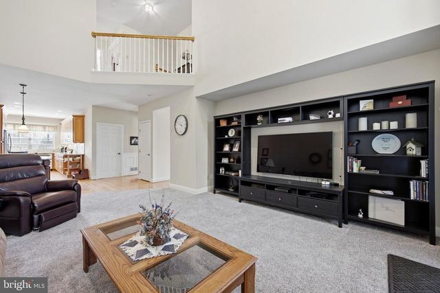 395 HOBSON PL, Blue Bell, PA 19422