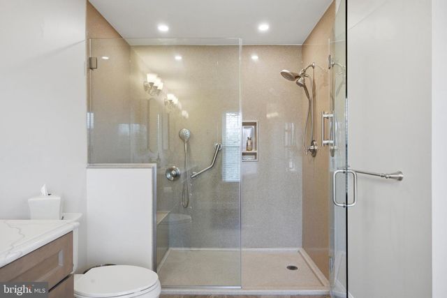 395 HOBSON PL, Blue Bell, PA 19422