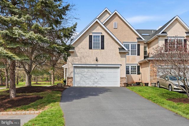 395 HOBSON PL, Blue Bell, PA 19422