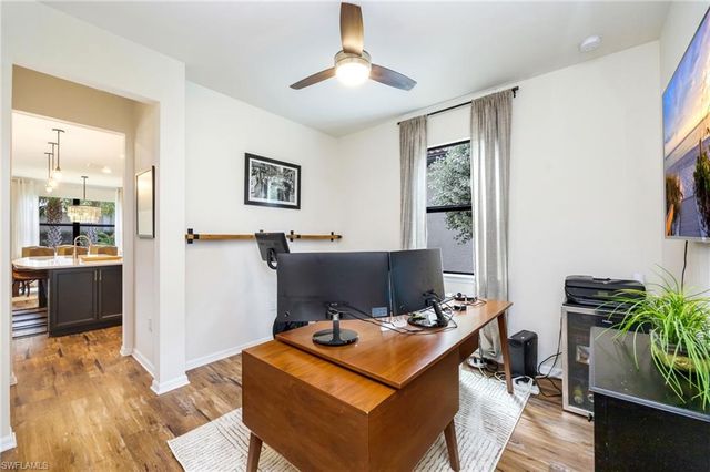 7186 Wilton DR, Naples, FL 34109