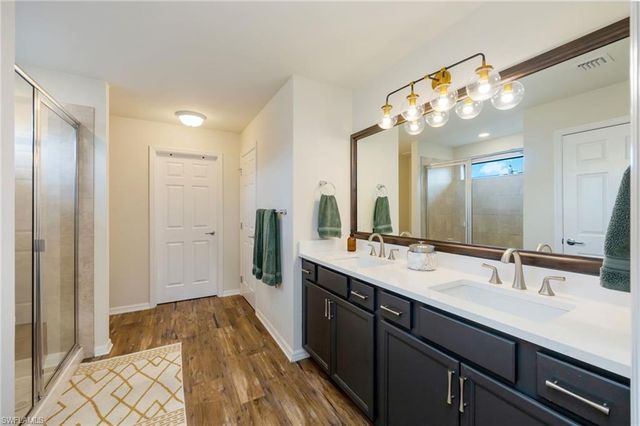 7186 Wilton DR, Naples, FL 34109