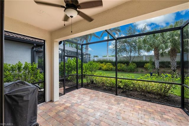 7186 Wilton DR, Naples, FL 34109