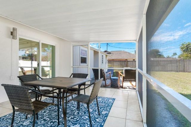 1207 Hernando ST, Naples, FL 34103
